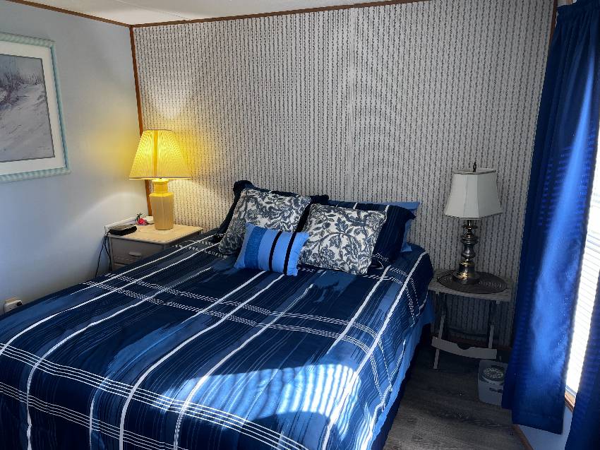 706 Century Lane a Winter Haven, FL Mobile or Manufactured Home for Sale